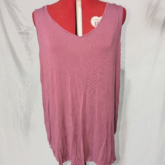 Mauve top - Picture 1 of 3